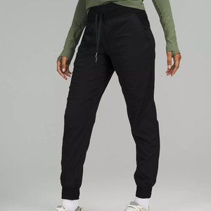 NEW Lululemon Dance Studio Mid-Rise Jogger Full Length Black Size 4